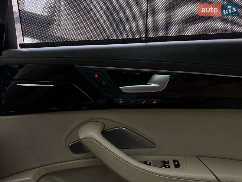 Седан Audi A8 2011 в Буковеле фото 65 Седан Audi A8 2011 в Буковеле
