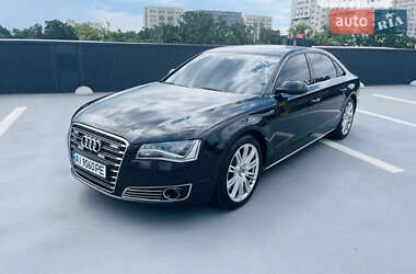 Седан Audi A8 2012 в Львові