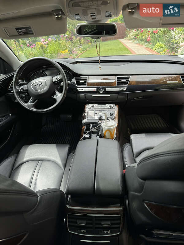 Седан Audi A8 2014 в Луцке фото 12 Седан Audi A8 2014 в Луцке