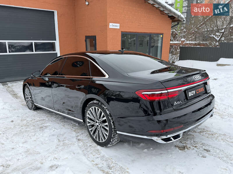 Седан Audi A8 2021 в Івано-Франківську