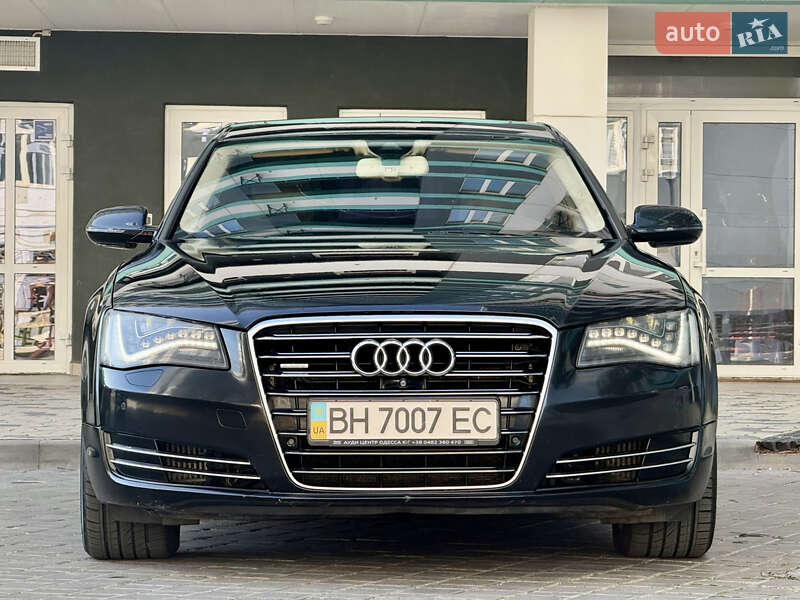 Седан Audi A8 2012 в Одессе