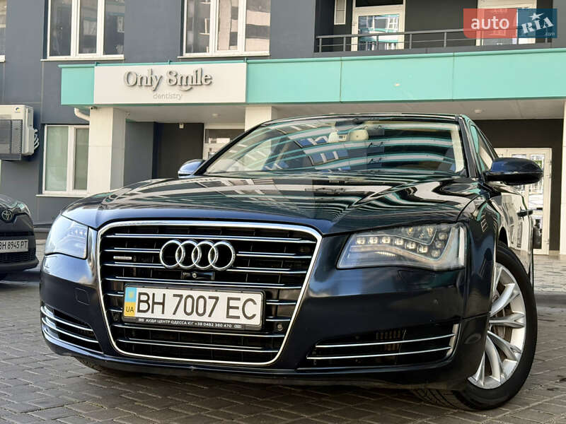 Седан Audi A8 2012 в Одессе
