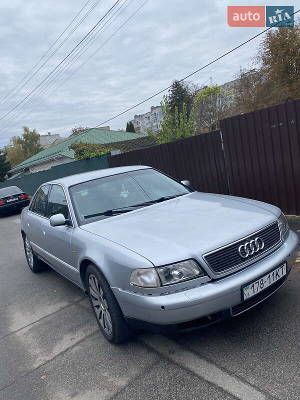 Седан Audi A8 1998 в Василькове