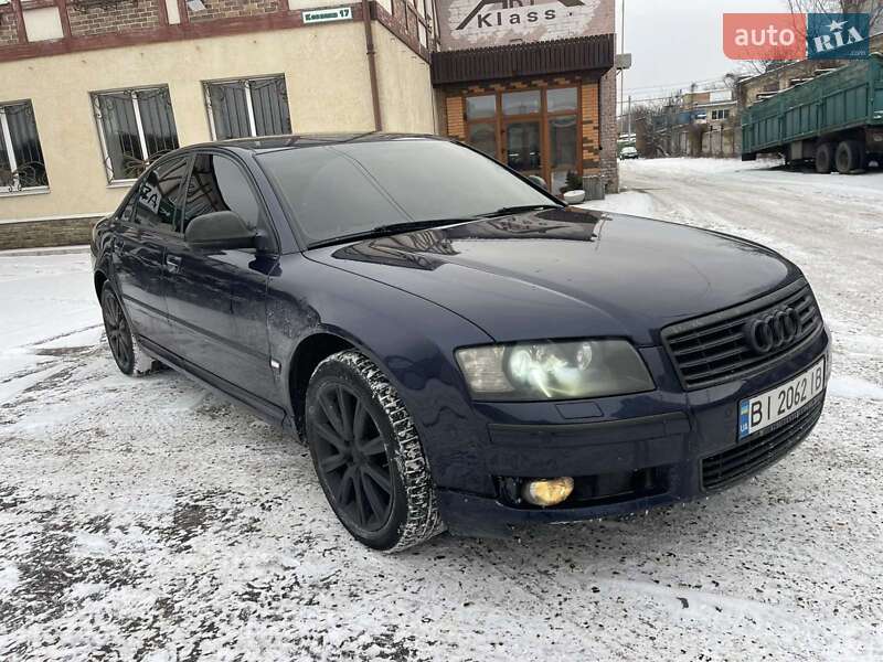 Седан Audi A8 2004 в Полтаве