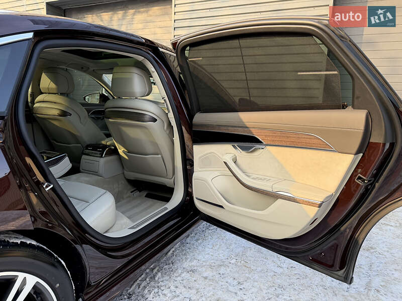 Седан Audi A8 2020 в Киеве