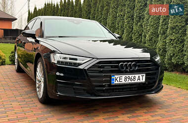 Седан Audi A8 2021 в Дніпрі