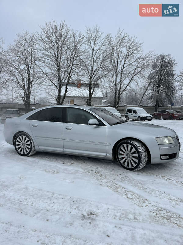 Седан Audi A8 2007 в Василькові
