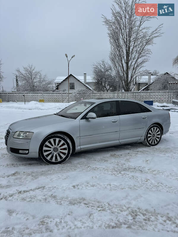 Седан Audi A8 2007 в Василькові