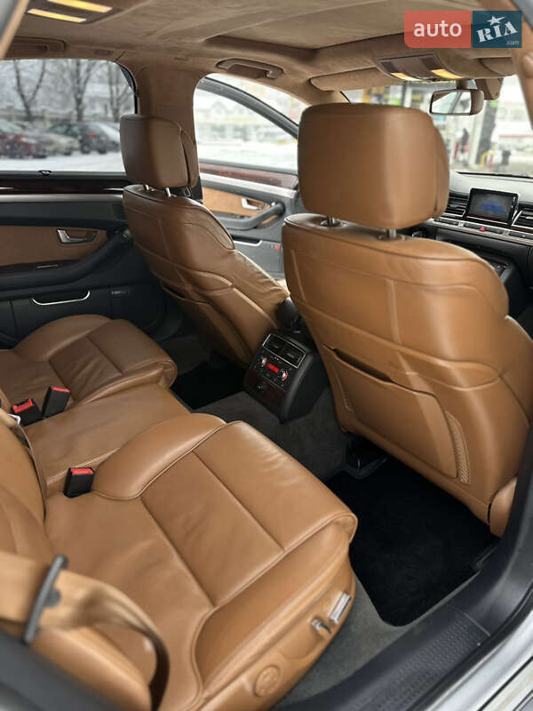 Седан Audi A8 2007 в Василькові