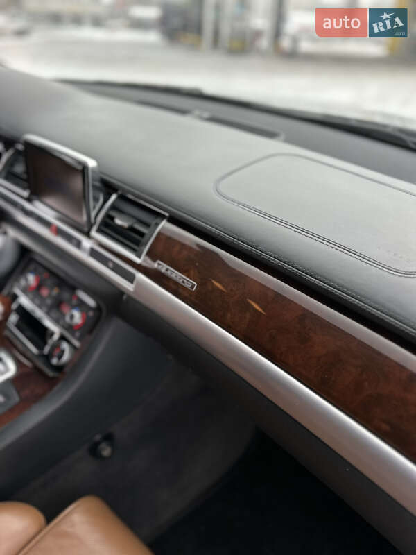 Седан Audi A8 2007 в Василькові