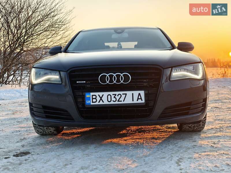 Седан Audi A8 2013 в Житомире