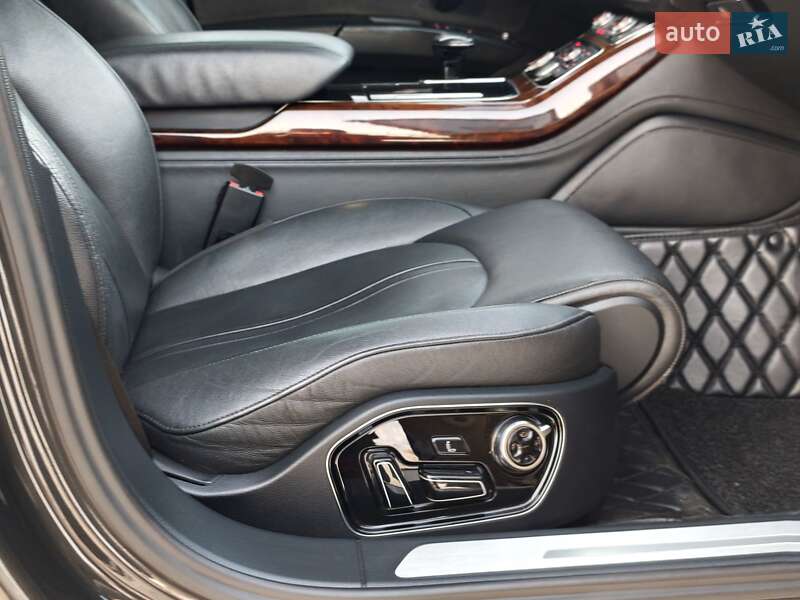 Седан Audi A8 2013 в Житомире