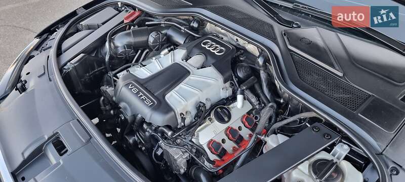 Седан Audi A8 2014 в Кривому Розі