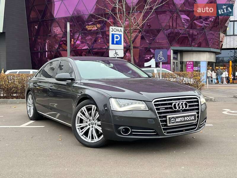 Audi A8 2012