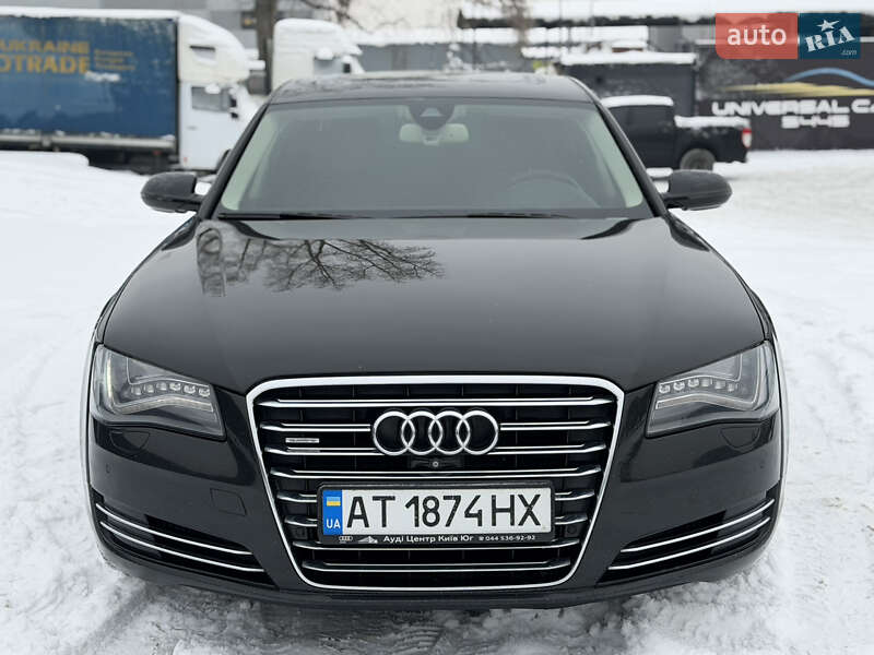 Седан Audi A8 2012 в Киеве