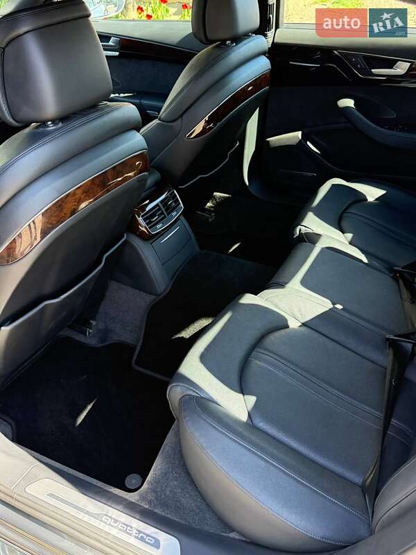 Седан Audi A8 2016 в Ужгороде фото 6 Седан Audi A8 2016 в Ужгороде