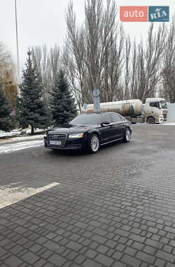 Седан Audi A8 2015 в Одессе