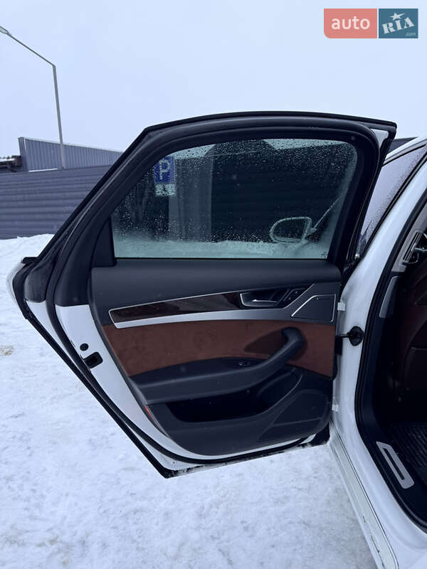 Седан Audi A8 2011 в Києві фото 11 Седан Audi A8 2011 в Києві