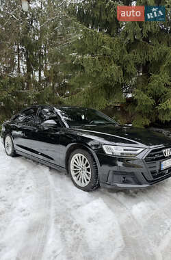 Седан Audi A8 2021 в Виннице