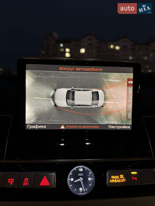 Седан Audi A8 2015 в Ивано-Франковске