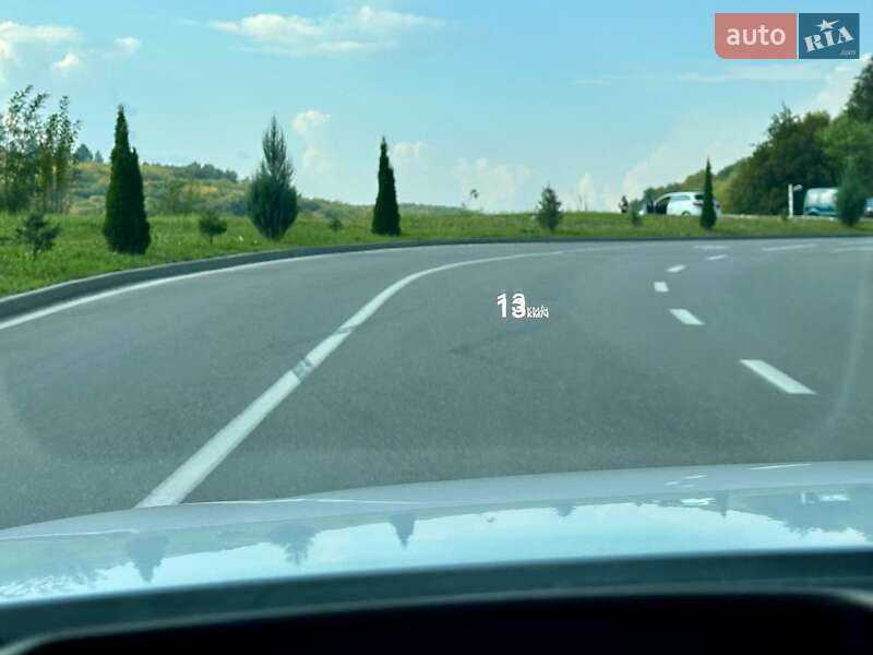 Седан Audi A8 2016 в Дніпрі фото 18 Седан Audi A8 2016 в Дніпрі