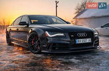 Седан Audi A8 2013 в Житомире