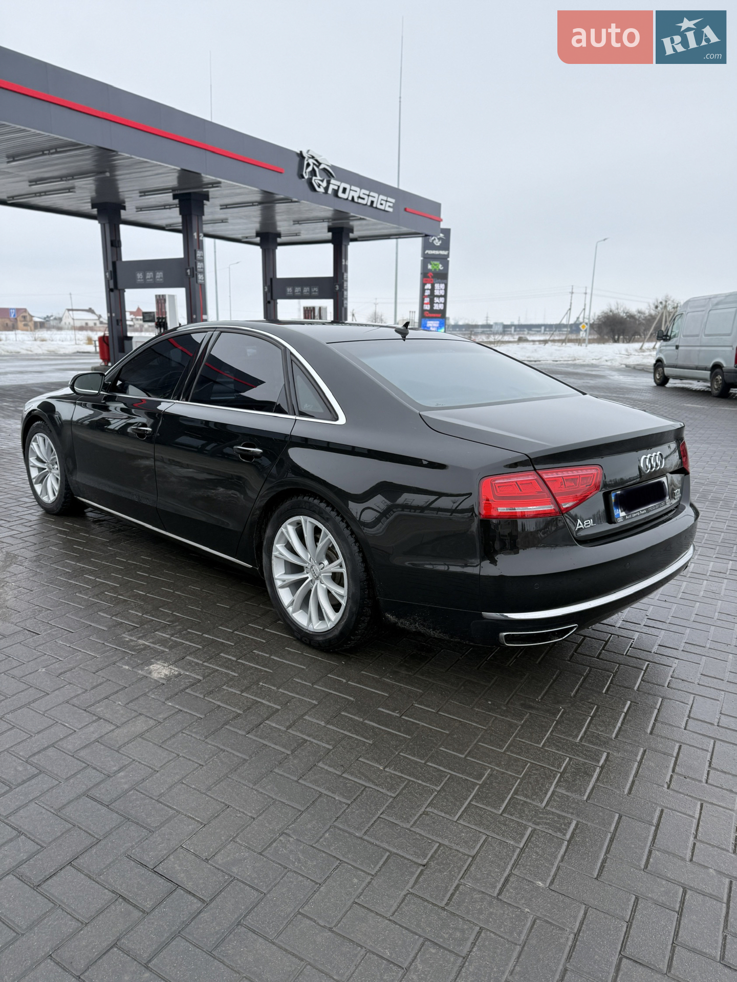 2011 Audi A8 - мініатюра 3