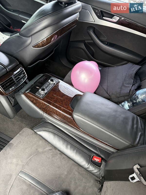 Седан Audi A8 2011 в Буске фото 14 Седан Audi A8 2011 в Буске