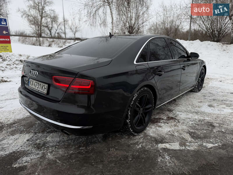 Седан Audi A8 2011 в Києві