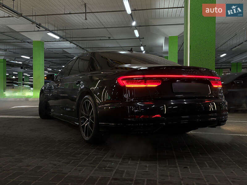 Седан Audi A8 2020 в Киеве
