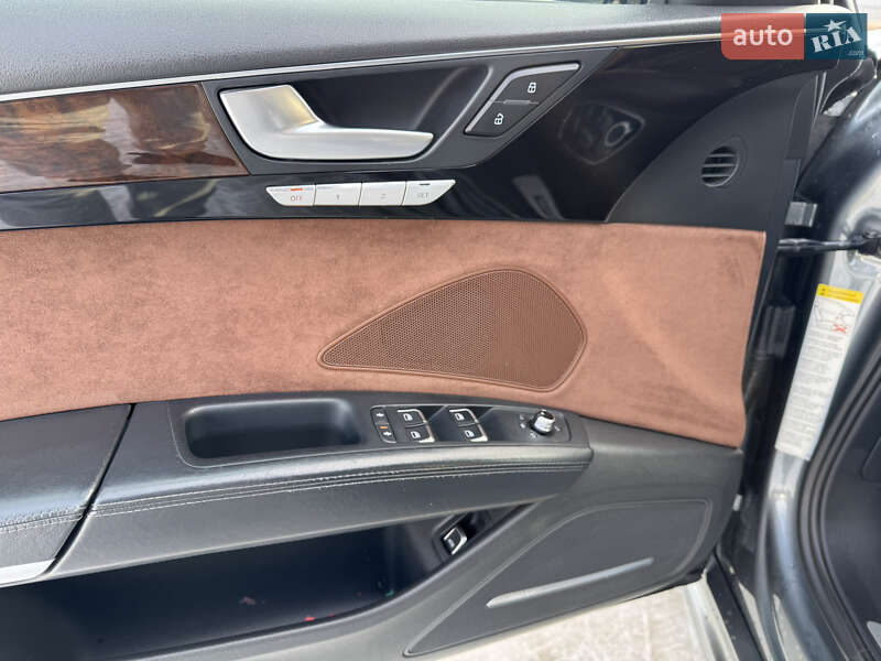 Седан Audi A8 2016 в Ивано-Франковске фото 18 Седан Audi A8 2016 в Ивано-Франковске