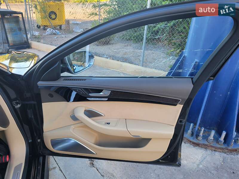 Седан Audi A8 2015 в Хмельницькому фото 8 Седан Audi A8 2015 в Хмельницькому
