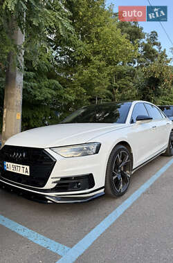 Седан Audi A8 2018 в Киеве
