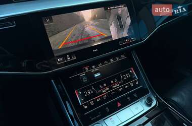 Седан Audi A8 2019 в Луцке