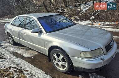 Седан Audi A8 1999 в Полтаві