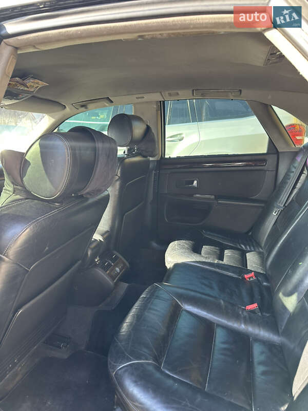 Седан Audi A8 2001 в Теребовле