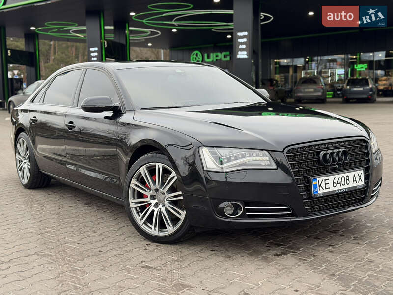 Audi A8 2012