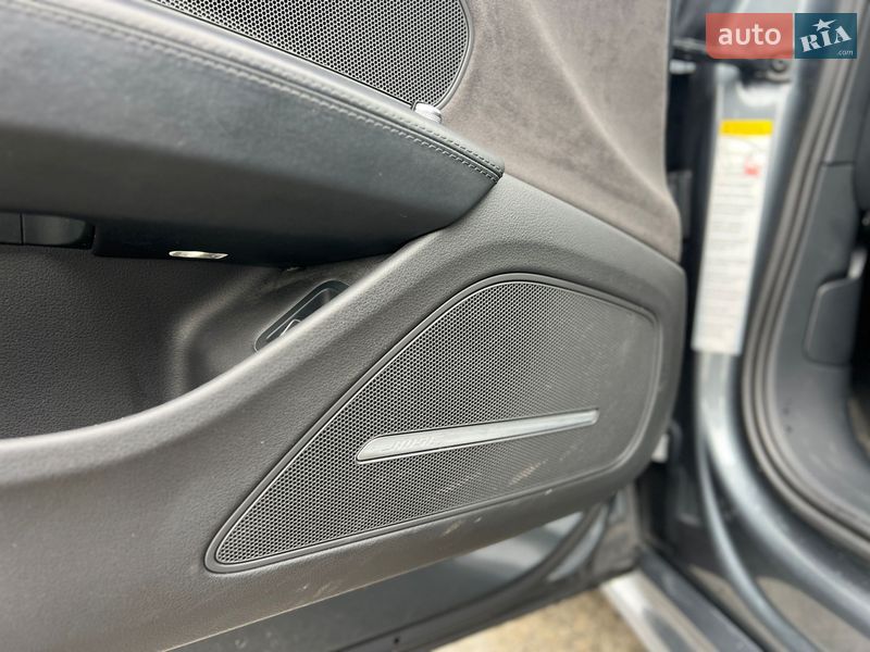 Седан Audi A8 2017 в Києві фото 14 Седан Audi A8 2017 в Києві