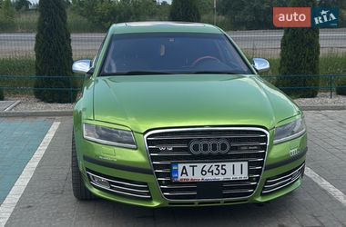 Седан Audi A8 2005 в Яремче