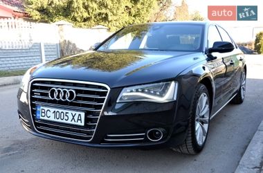 Седан Audi A8 2013 в Львове