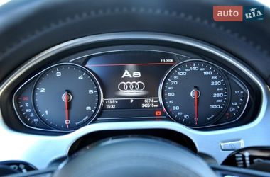 Седан Audi A8 2013 в Львове