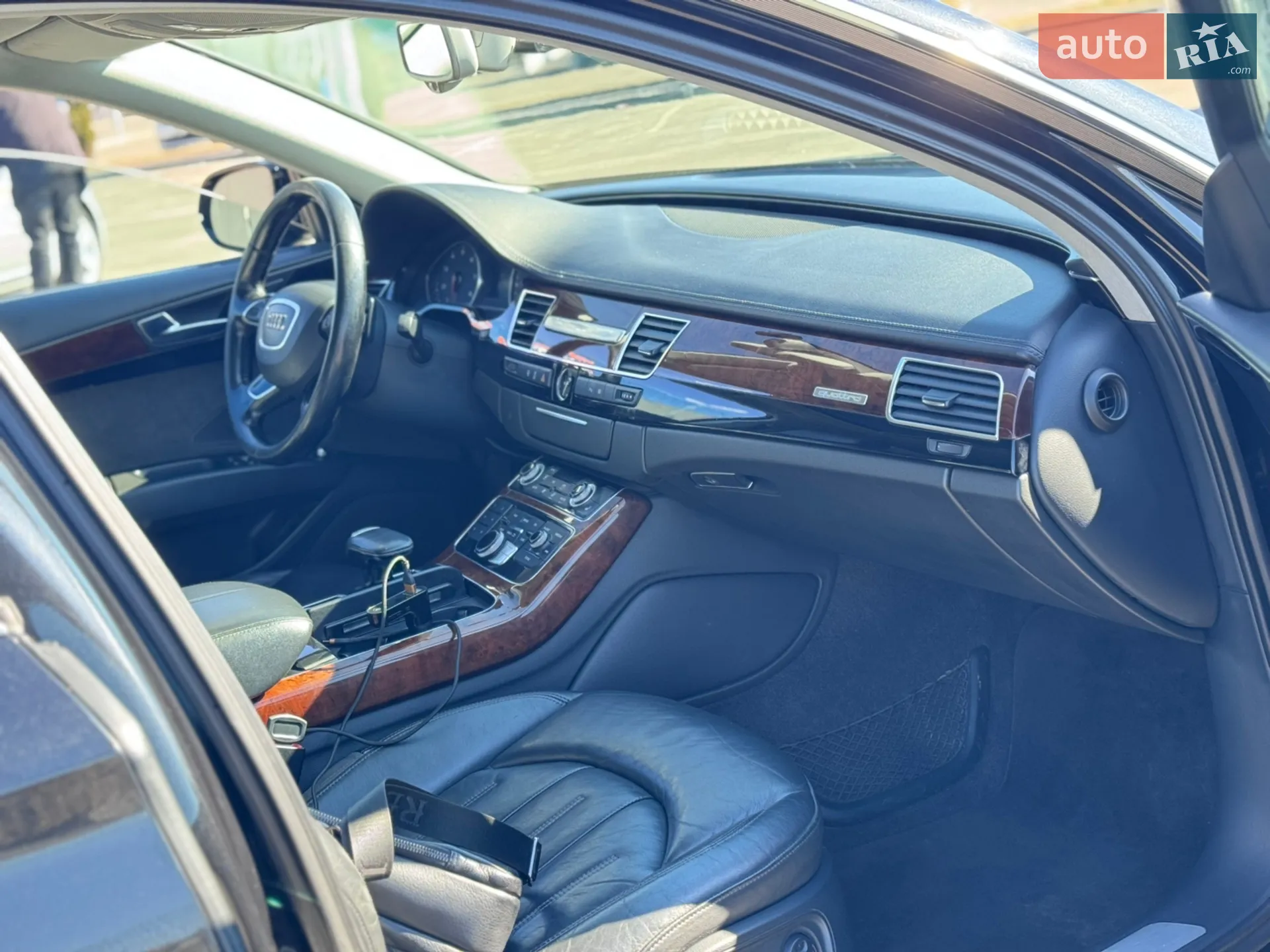 2011 Audi A8 - мініатюра 12