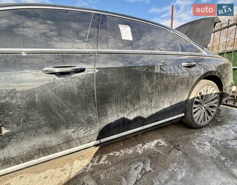 Седан Audi A8 2019 в Києві фото 12 Седан Audi A8 2019 в Києві