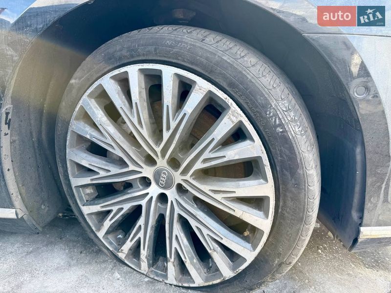 Седан Audi A8 2019 в Києві фото 18 Седан Audi A8 2019 в Києві