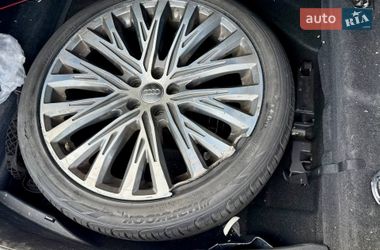 Седан Audi A8 2019 в Києві фото 27 Седан Audi A8 2019 в Києві