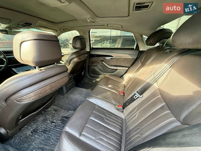 Седан Audi A8 2019 в Києві