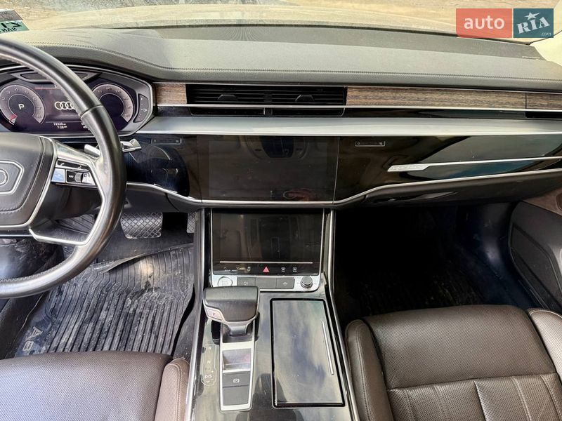 Седан Audi A8 2019 в Києві фото 39 Седан Audi A8 2019 в Києві