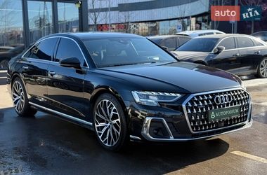 Седан Audi A8 2022 в Киеве