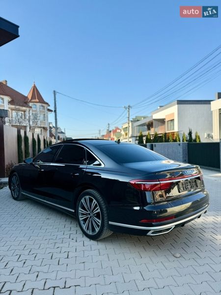 Седан Audi A8 2020 в Чернівцях