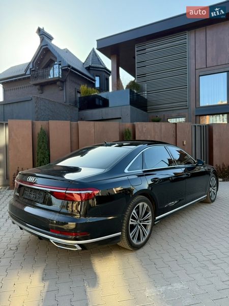 Седан Audi A8 2020 в Чернівцях